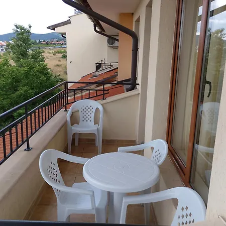 Arkite - Bastet Bs Apartment